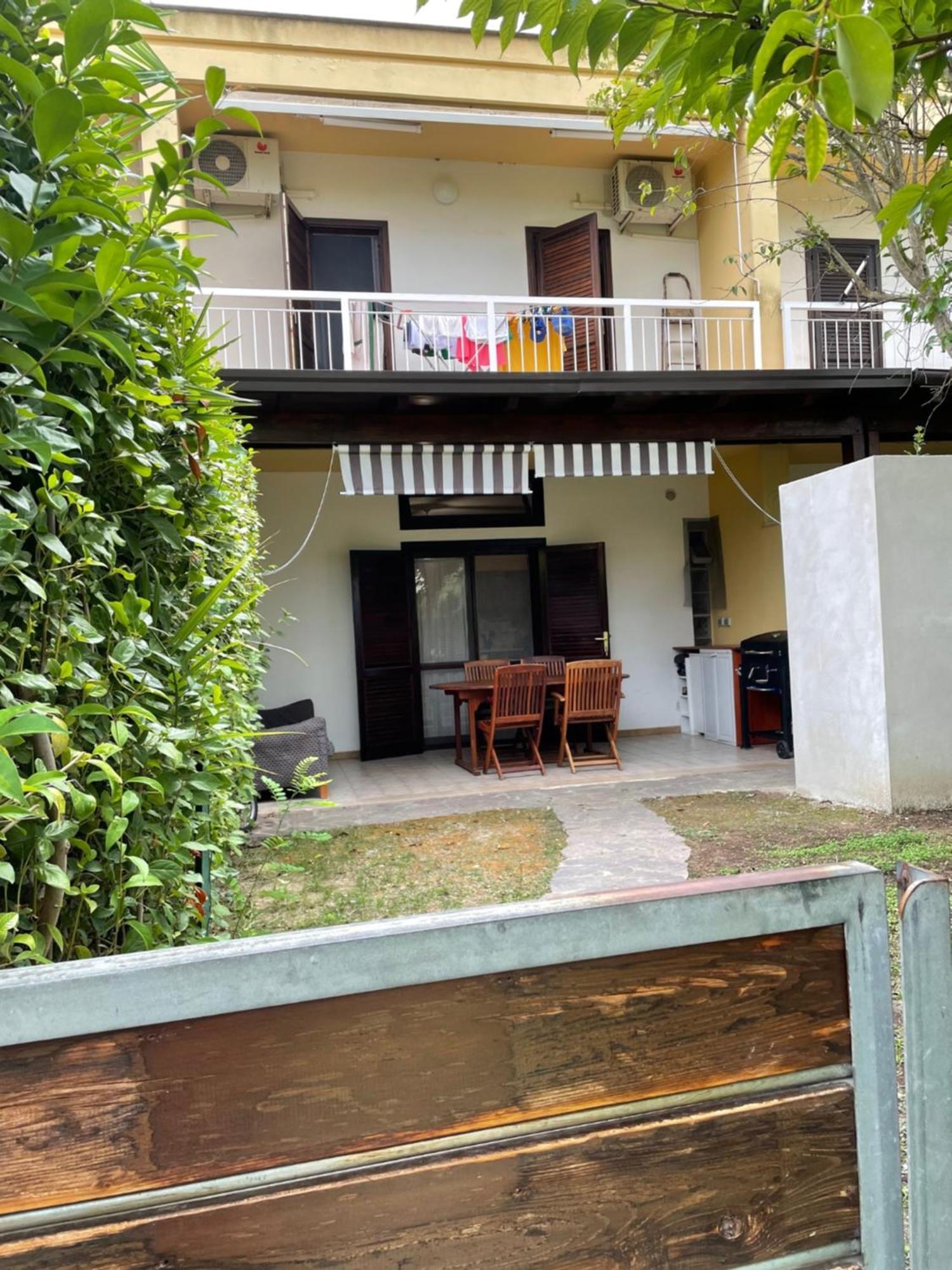 Villetta A Schiera In Villaggio Metatur Metapont Exterior foto